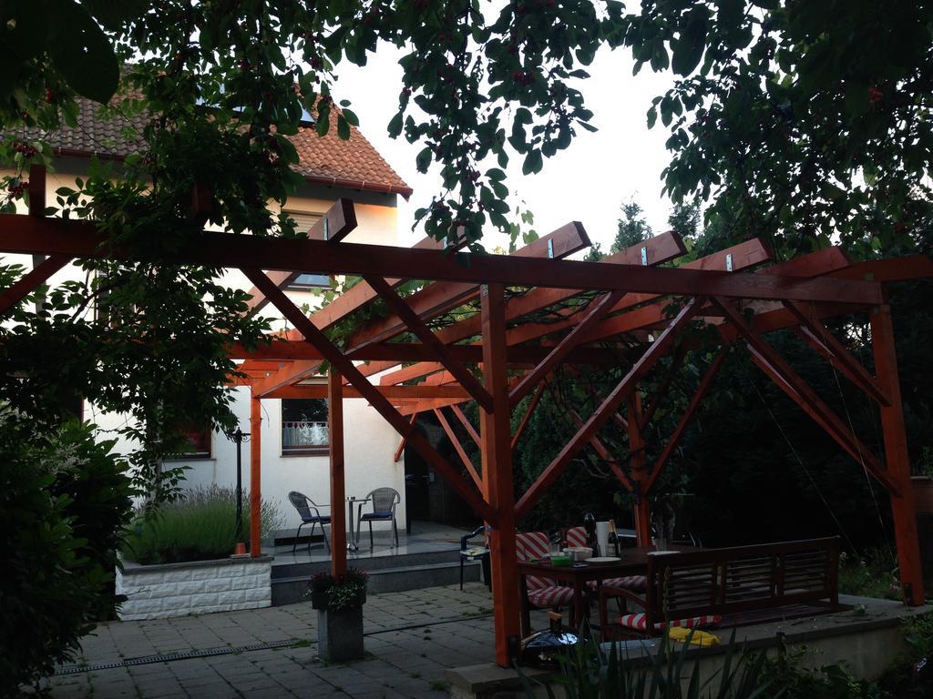 Gaestehaus Peterhoff Birresdorf Luaran gambar